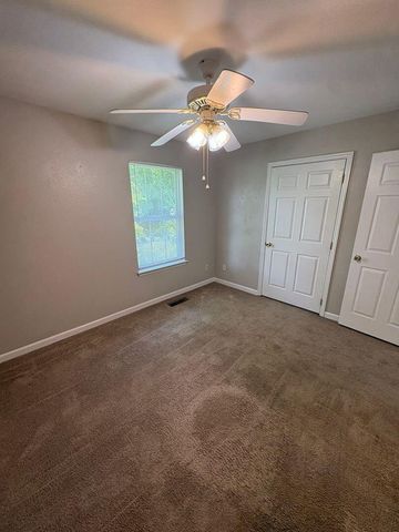 1106 Carline Road D, Rossville, GA 30741