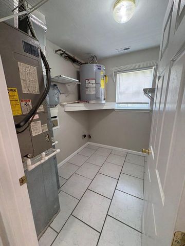 1106 Carline Road D, Rossville, GA 30741