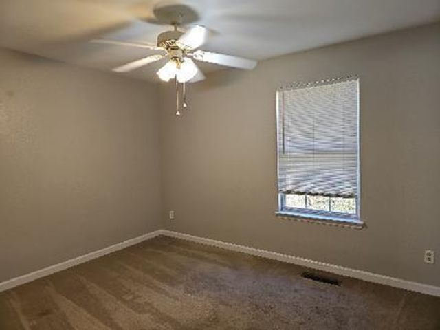 1106 Carline Road D, Rossville, GA 30741