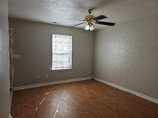 1106 Carline Road D, Rossville, GA 30741