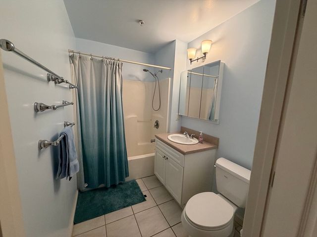 501 Commerce Drive 3-119, Braintree, MA 02184