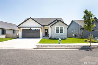 2016 Steelhead Way, Lynden, WA 98264