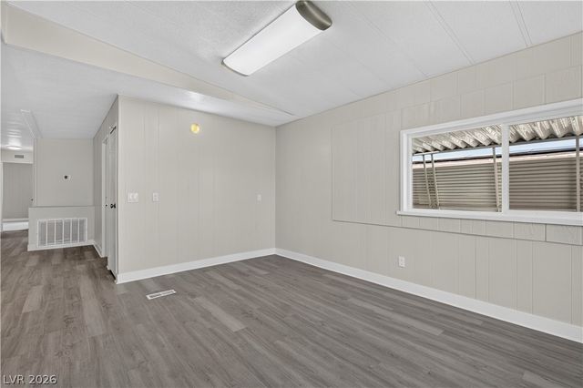 3499 Katmai Drive, Las Vegas, NV 89122