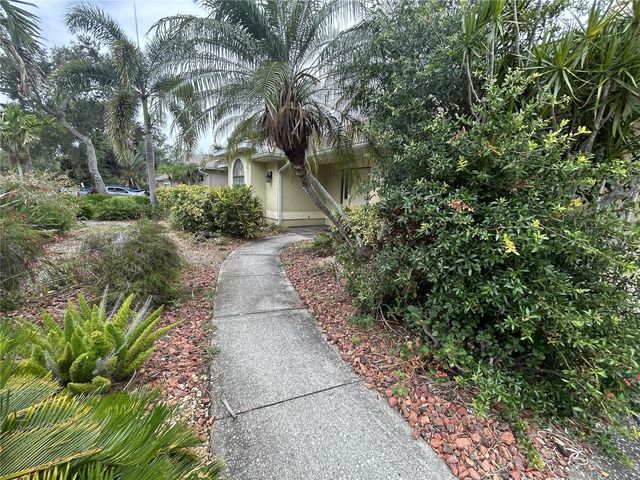 1612 GULF BEACH BOULEVARD, Tarpon Springs, FL 34689