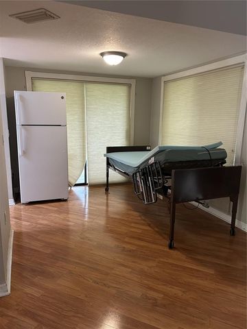 1612 GULF BEACH BOULEVARD, Tarpon Springs, FL 34689