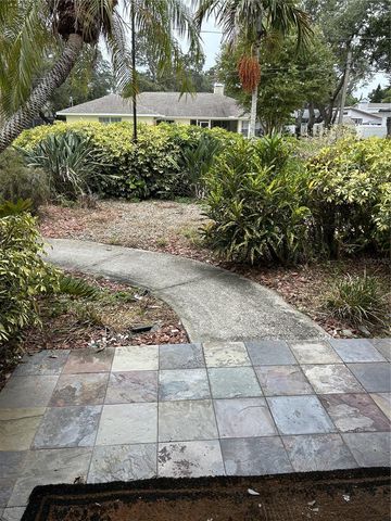 1612 GULF BEACH BOULEVARD, Tarpon Springs, FL 34689