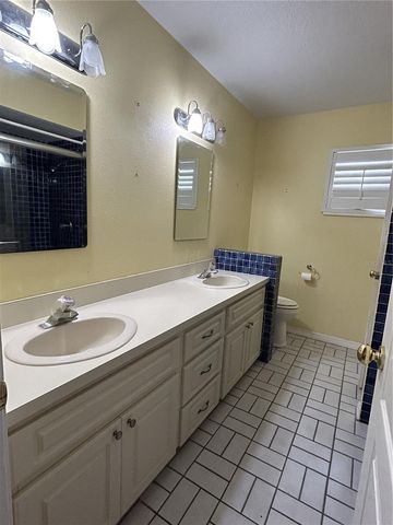 1612 GULF BEACH BOULEVARD, Tarpon Springs, FL 34689