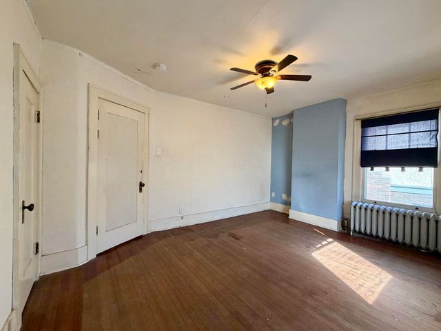 110 BLUFF Street, Council Bluffs, IA 51503