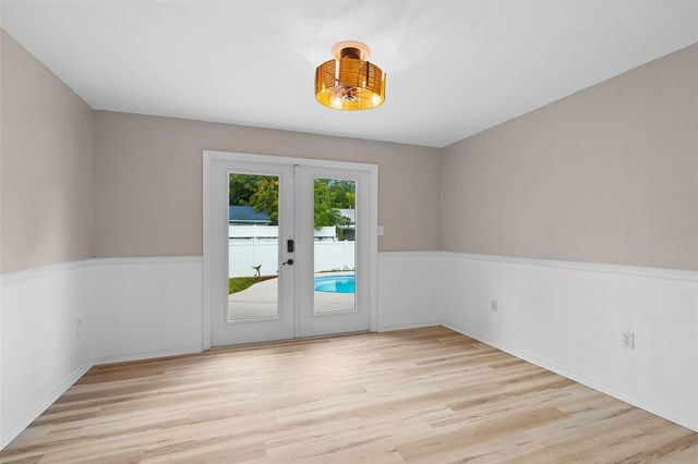 7690 91ST STREET, Seminole, FL 33777