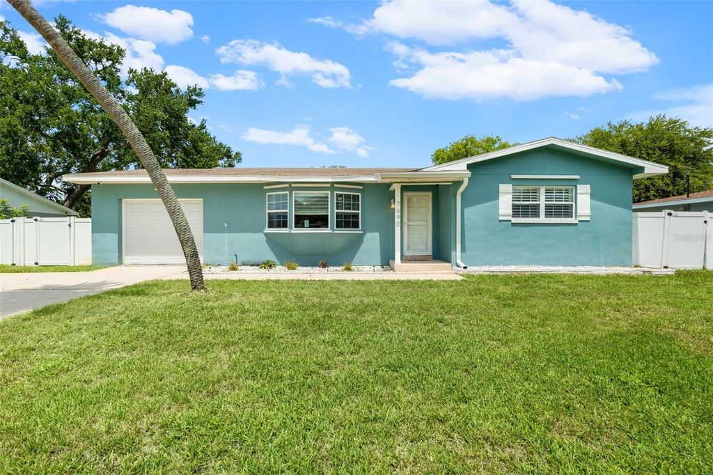 7690 91ST STREET, Seminole, FL 33777