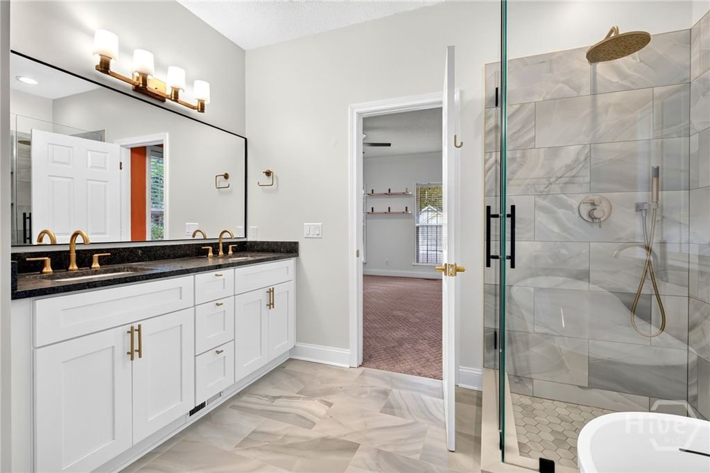 Image 22 of property listing at 19 Cottage Court, Richmond Hill, GA 31324