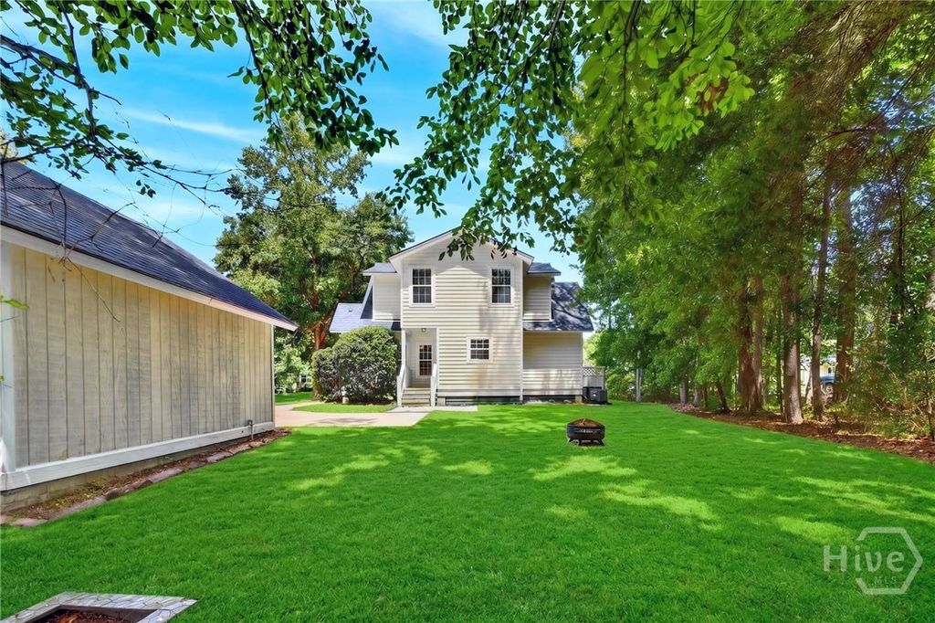 Image 35 of property listing at 19 Cottage Court, Richmond Hill, GA 31324