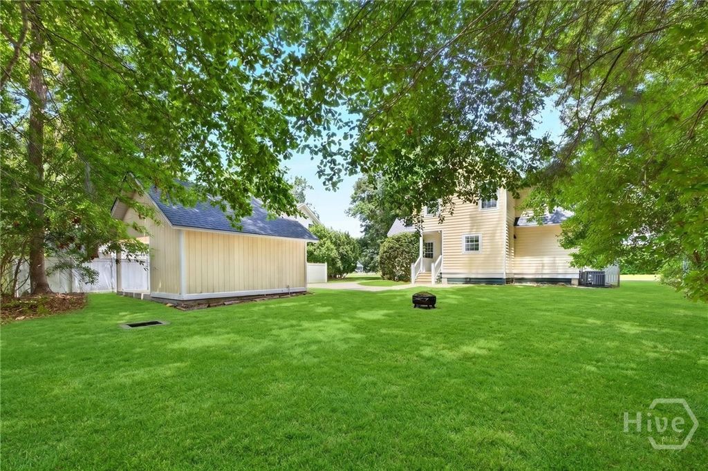 Image 36 of property listing at 19 Cottage Court, Richmond Hill, GA 31324