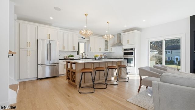 4 Hilltop Way, Essex Fells Twp., NJ 07021