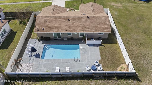 94 Catalina Isle Drive, Merritt Island, FL 32953