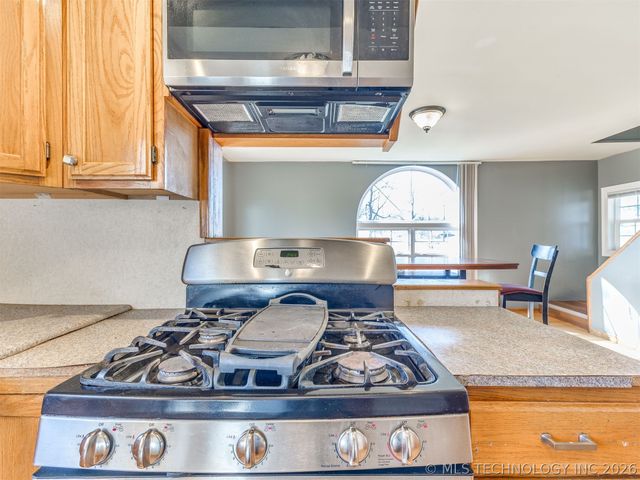 2524 W 51st Street, Tulsa, OK 74107