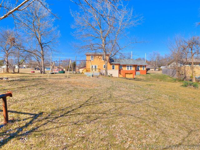 2524 W 51st Street, Tulsa, OK 74107