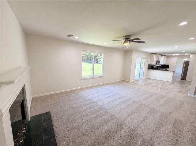 2125 Rosewood Mill Court, Loganville, GA 30052