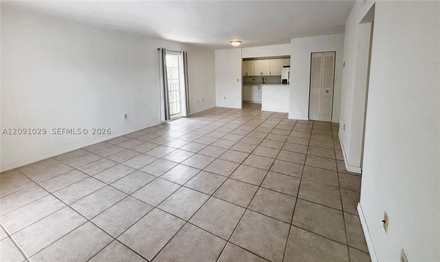 6900 N Kendall Dr A310, Pinecrest, FL 33156