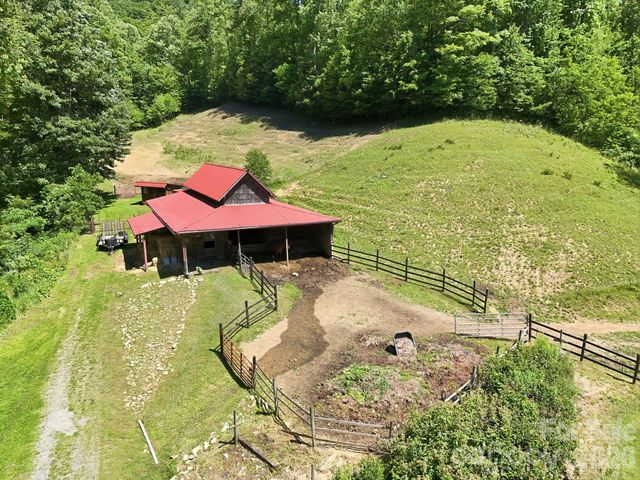 1005 Smith Creek Road, Mars Hill, NC 28754