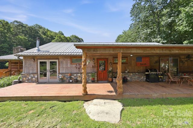 1005 Smith Creek Road, Mars Hill, NC 28754