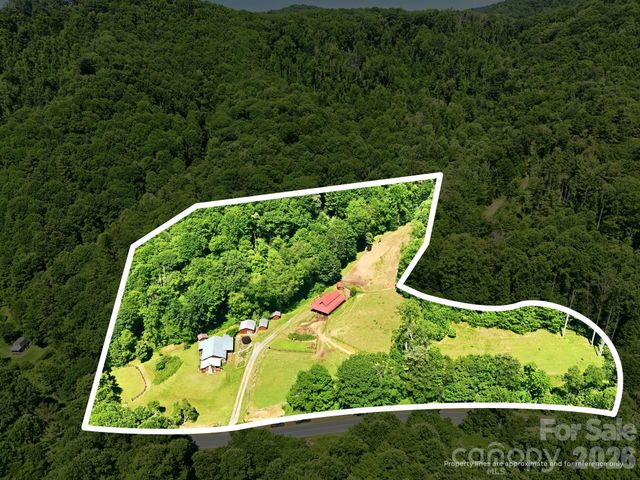 1005 Smith Creek Road, Mars Hill, NC 28754