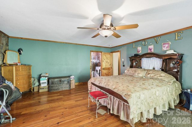 1005 Smith Creek Road, Mars Hill, NC 28754