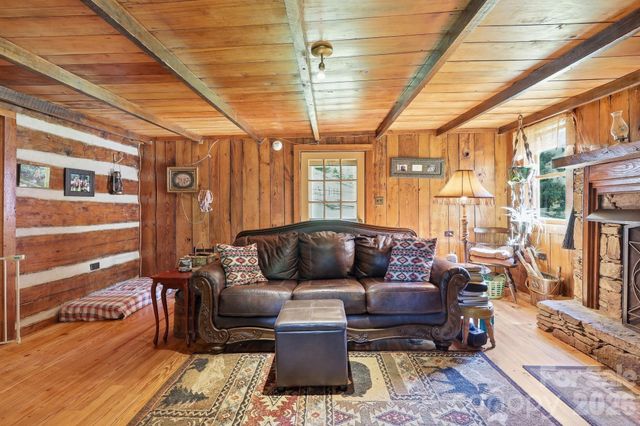 1005 Smith Creek Road, Mars Hill, NC 28754
