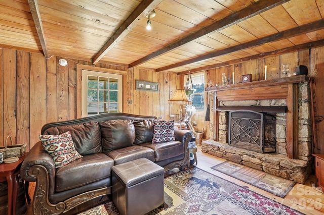 1005 Smith Creek Road, Mars Hill, NC 28754