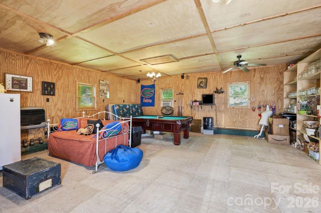 1005 Smith Creek Road, Mars Hill, NC 28754