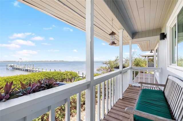 9048 WHARF AVE, Placida, FL 33946