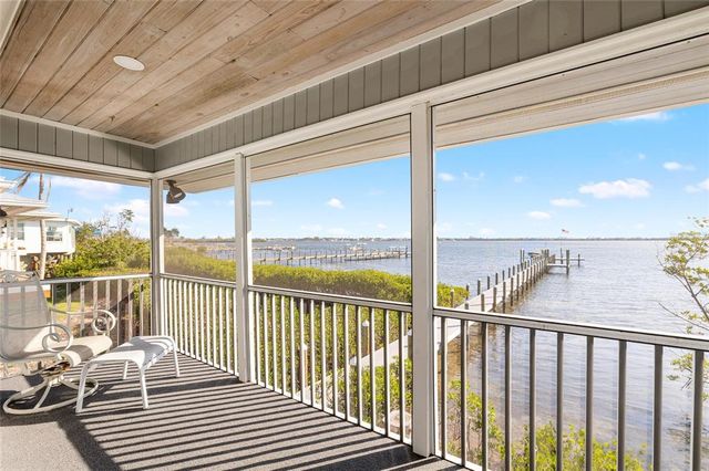 9048 WHARF AVE, Placida, FL 33946