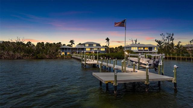 9048 WHARF AVE, Placida, FL 33946