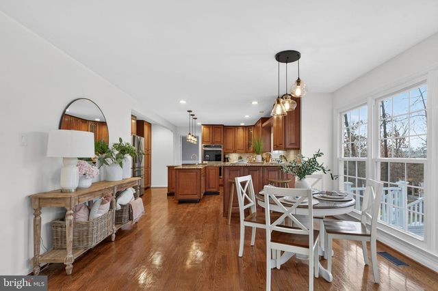 15067 BROWN POST LN, Centreville, VA 20121