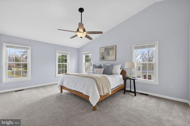 15067 BROWN POST LN, Centreville, VA 20121