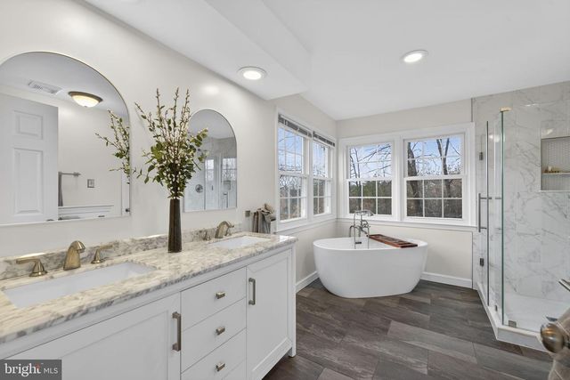 15067 BROWN POST LN, Centreville, VA 20121