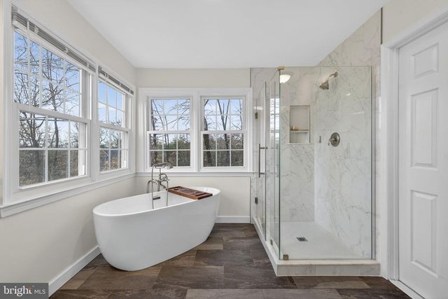 15067 BROWN POST LN, Centreville, VA 20121