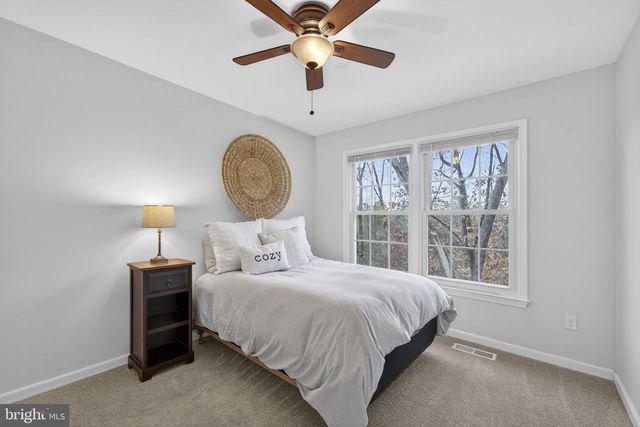 15067 BROWN POST LN, Centreville, VA 20121