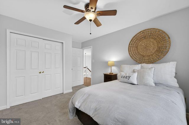 15067 BROWN POST LN, Centreville, VA 20121