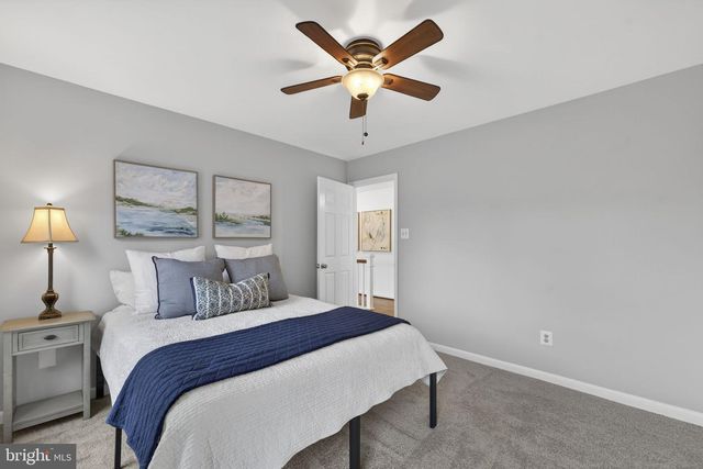 15067 BROWN POST LN, Centreville, VA 20121