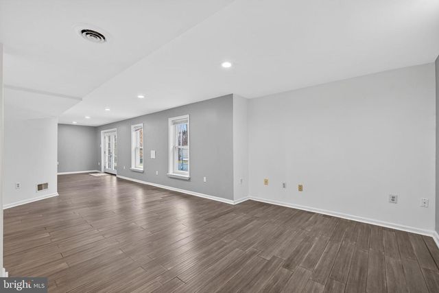 15067 BROWN POST LN, Centreville, VA 20121