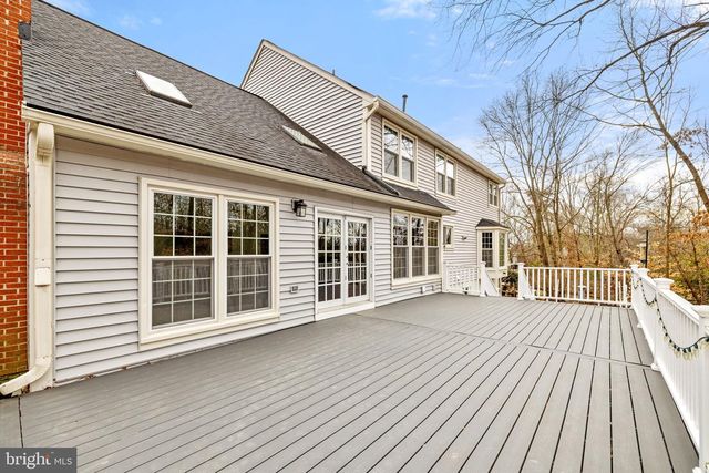 15067 BROWN POST LN, Centreville, VA 20121