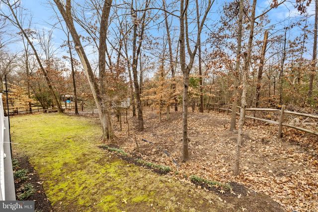 15067 BROWN POST LN, Centreville, VA 20121