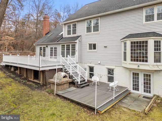 15067 BROWN POST LN, Centreville, VA 20121