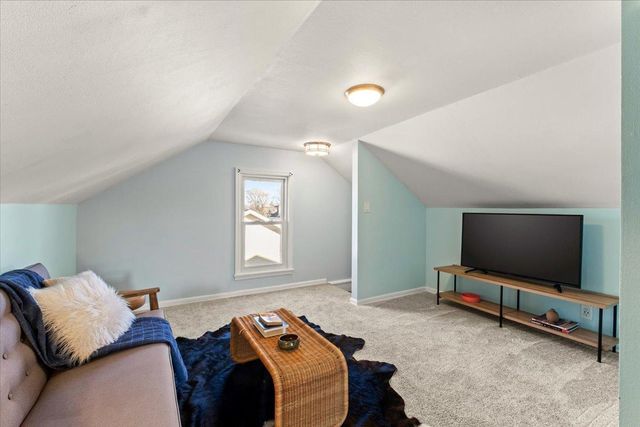 429 3rd Avenue S, South Saint Paul, MN 55075