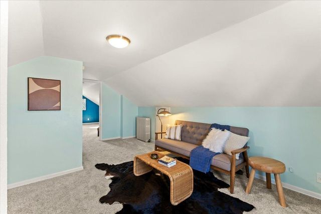 429 3rd Avenue S, South Saint Paul, MN 55075