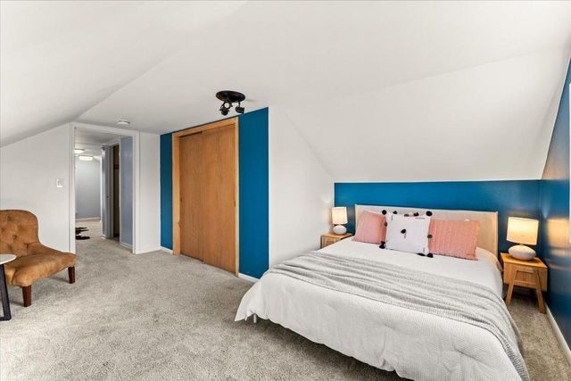 429 3rd Avenue S, South Saint Paul, MN 55075