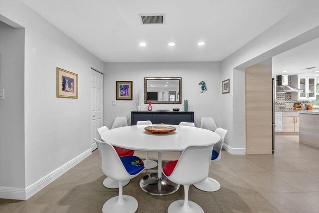 3957 NW 7th Court, Delray Beach, FL 33445