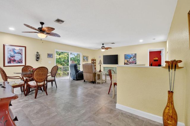 3957 NW 7th Court, Delray Beach, FL 33445