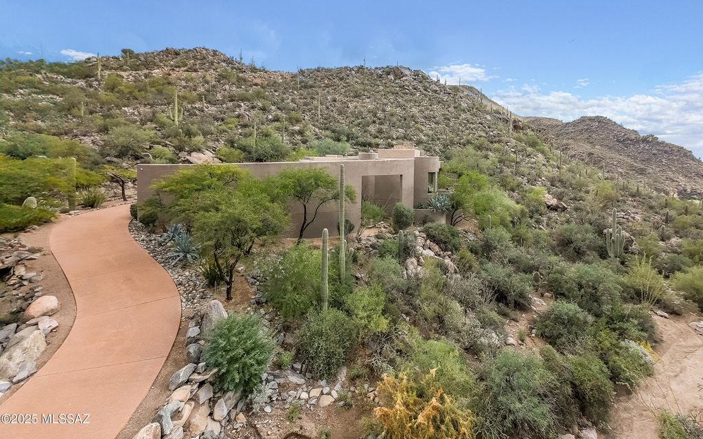 4475 W Cush Canyon Loop, Marana, AZ 85658